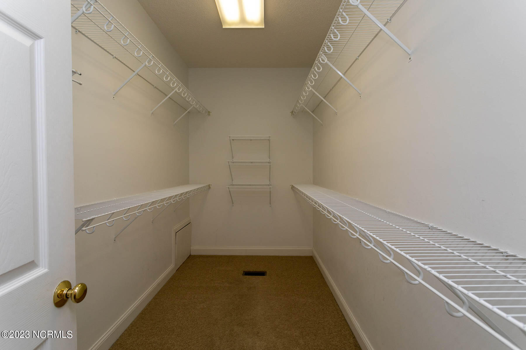 285 Merion Circle Pinehurst, NC 28374 - Photo 14 of 46 owners closet