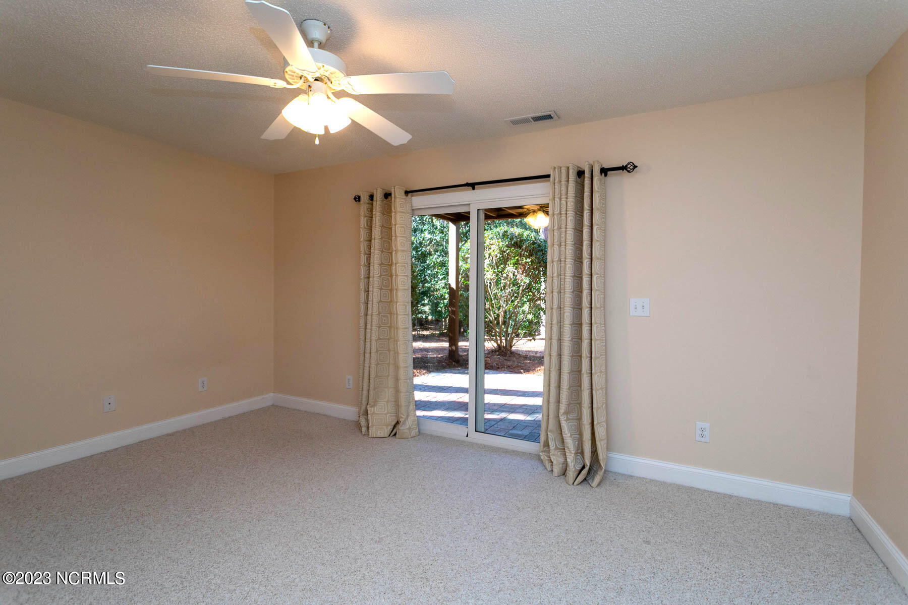 285 Merion Circle Pinehurst, NC 28374 - Photo 25 of 46 xbed3-1