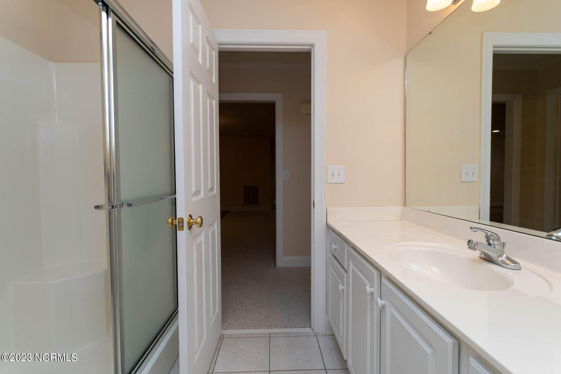 285 Merion Circle Pinehurst, NC 28374 - Photo 27 of 46 xbath2-3