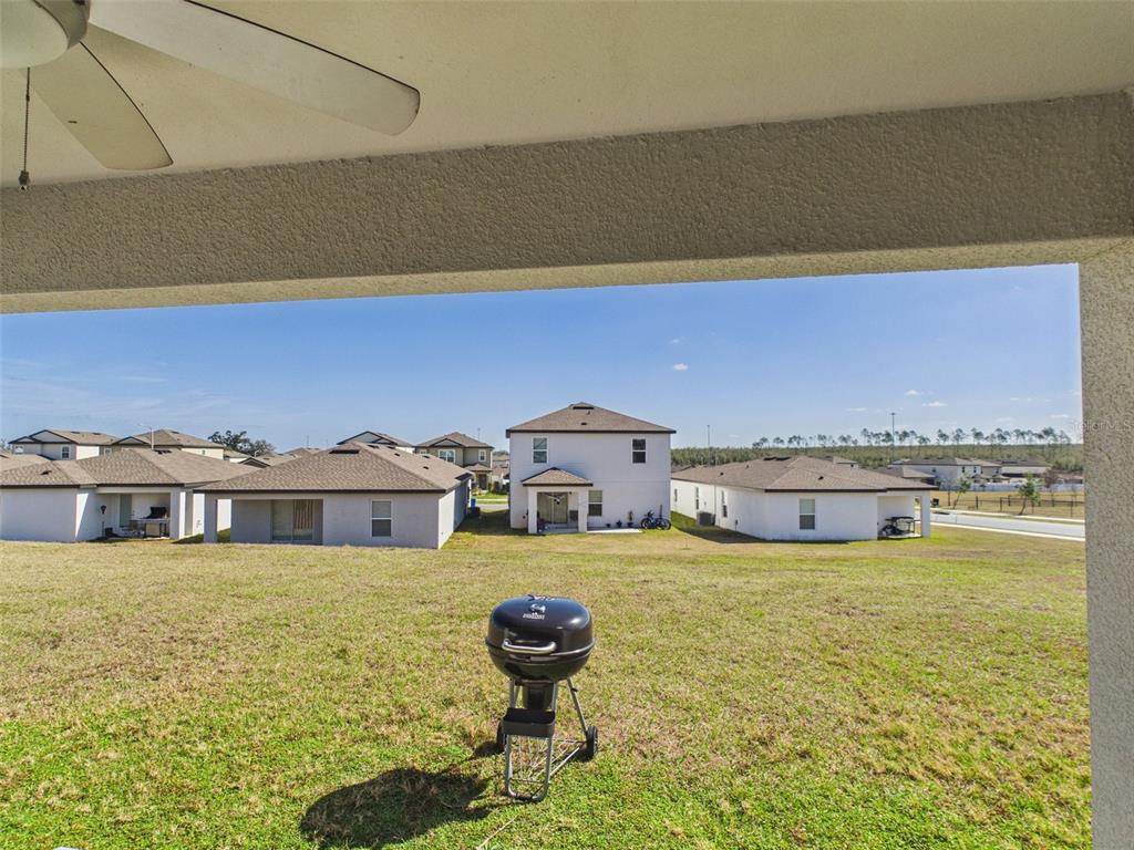 5194 Sailor Road Brooksville, FL 34602 - Photo 21 of 26 a view of a swimming pool with an ocean view