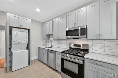 $799,900 | 4051 Russell Boulevard, St. Louis, MO 63110