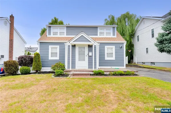 $4,000 | 3-11 Lyons Avenue, Fair Lawn, NJ 07410