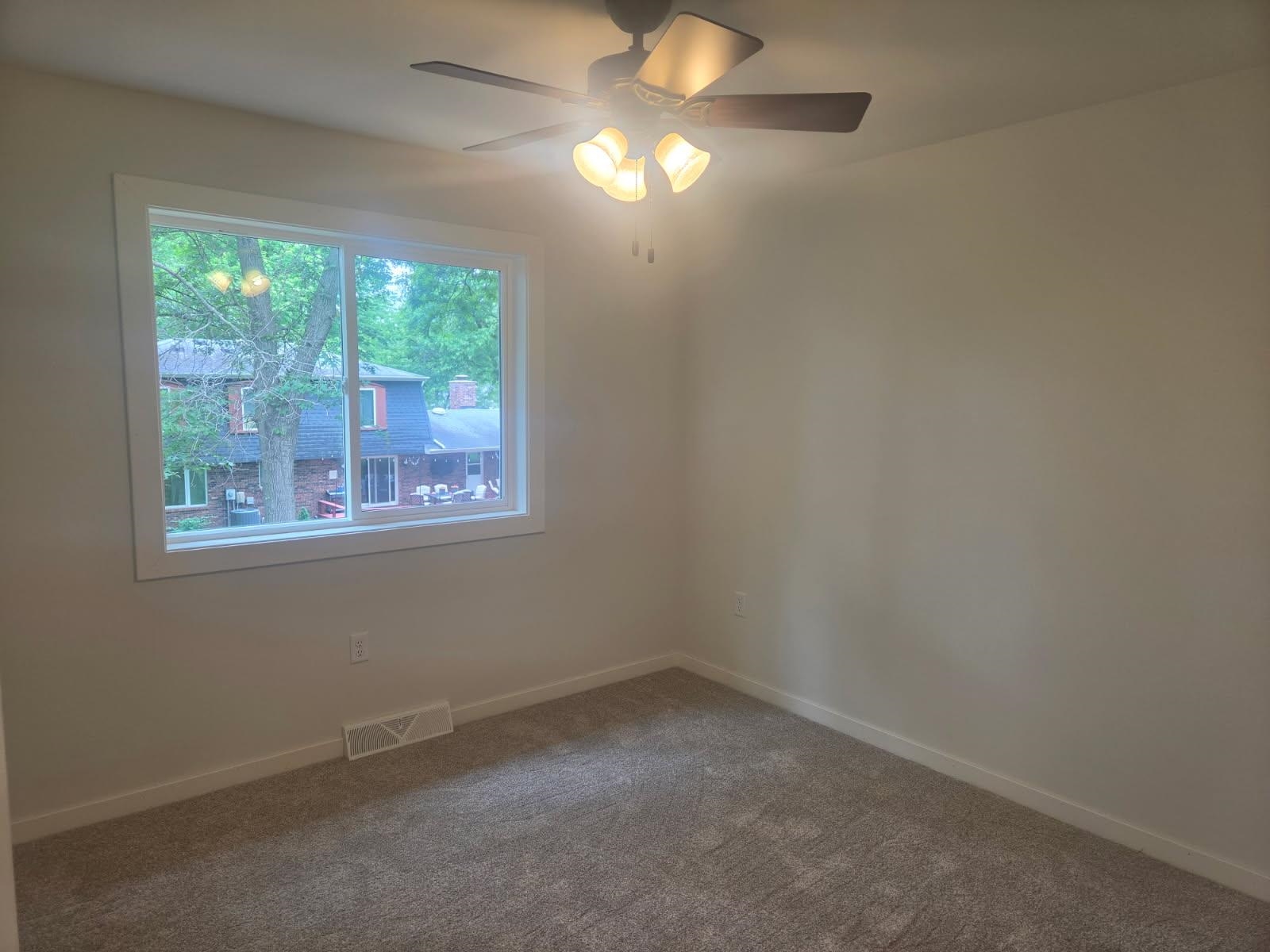 567 Ridge Street Reedsburg, WI 53959 - Photo 9 of 15