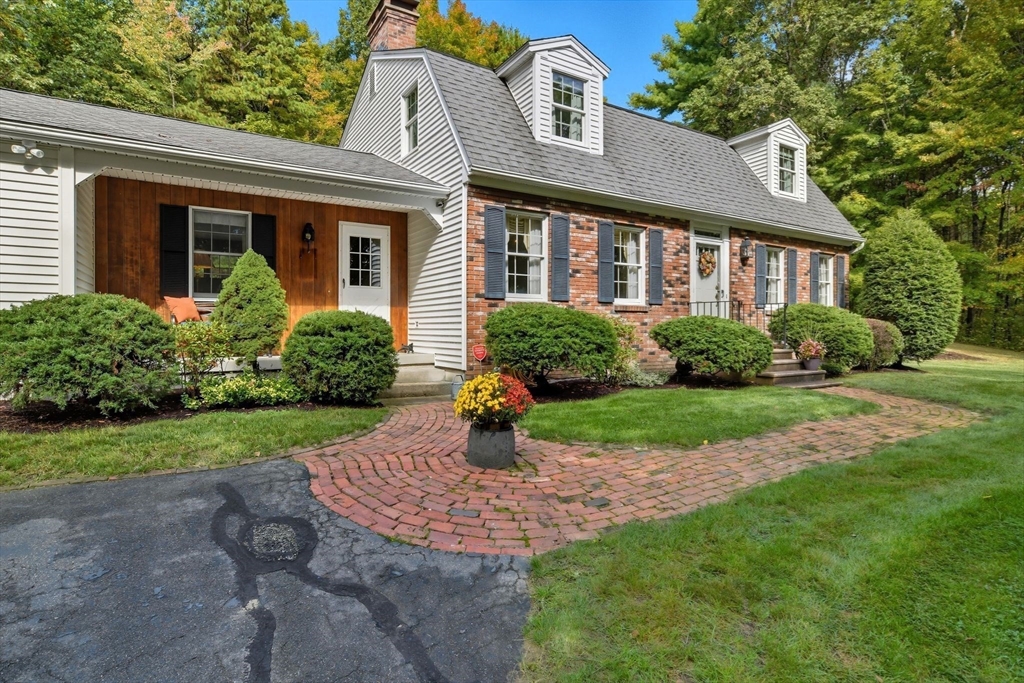 201 Belchertown Road Ware, MA 01082 - Photo 2 of 42