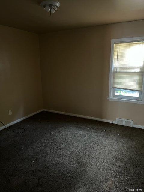 19014 Edinborough Road Detroit, MI 48219 - Photo 8 of 10