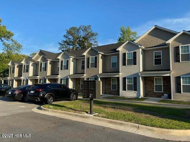 2915 MacGregor Downs Road, Unit 4 Greenville, NC 27834 - Photo 2 of 5 1