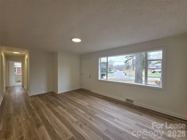 $1,695 | 1407 Sherwood Drive, Kannapolis, NC 28081