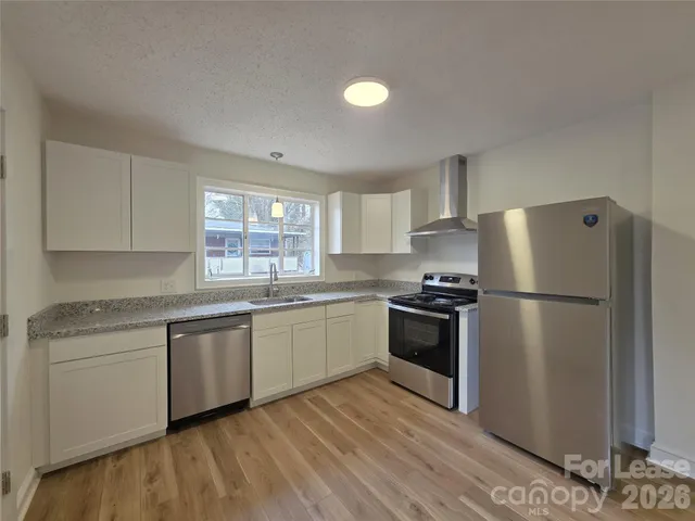 $1,695 | 1407 Sherwood Drive, Kannapolis, NC 28081