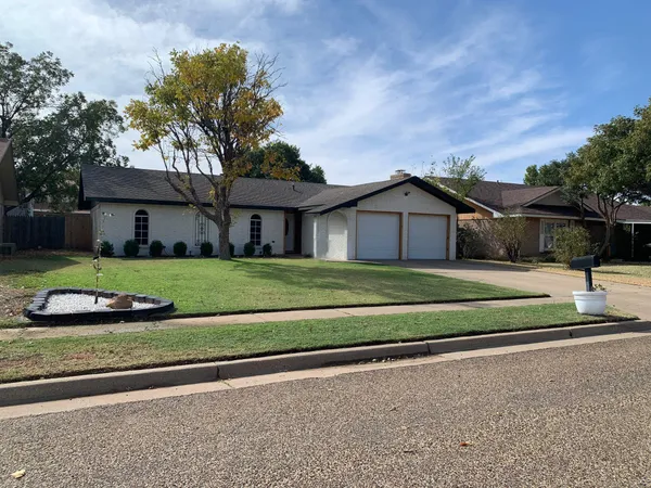 $1,695 | 5745 37th Street, Lubbock, TX 79407