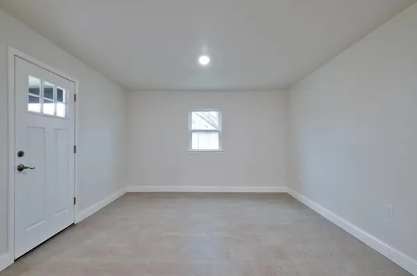 $1,695 | 5745 37th Street, Lubbock, TX 79407