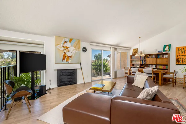 $665,000 | 19547 Rinaldi Street, Unit 30, Porter Ranch, CA 91326