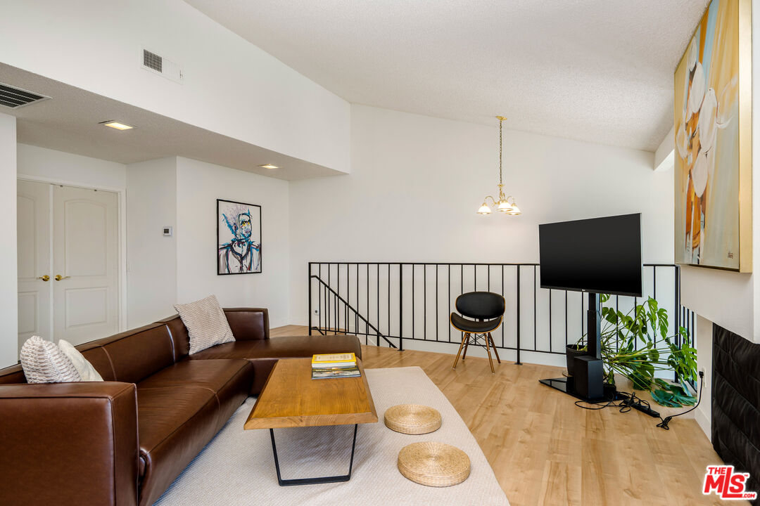 19547 Rinaldi Street, Unit 30 Porter Ranch, CA 91326 - Photo 12 of 30