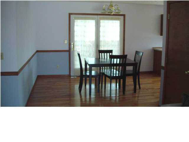 7407 Old State Road Evansville, IN 47710 - Photo 7 of 12 Gallery Image 7