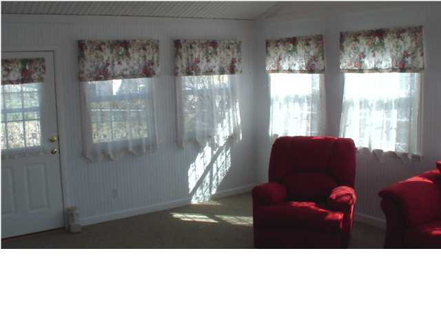 7407 Old State Road Evansville, IN 47710 - Photo 10 of 12 Gallery Image 10