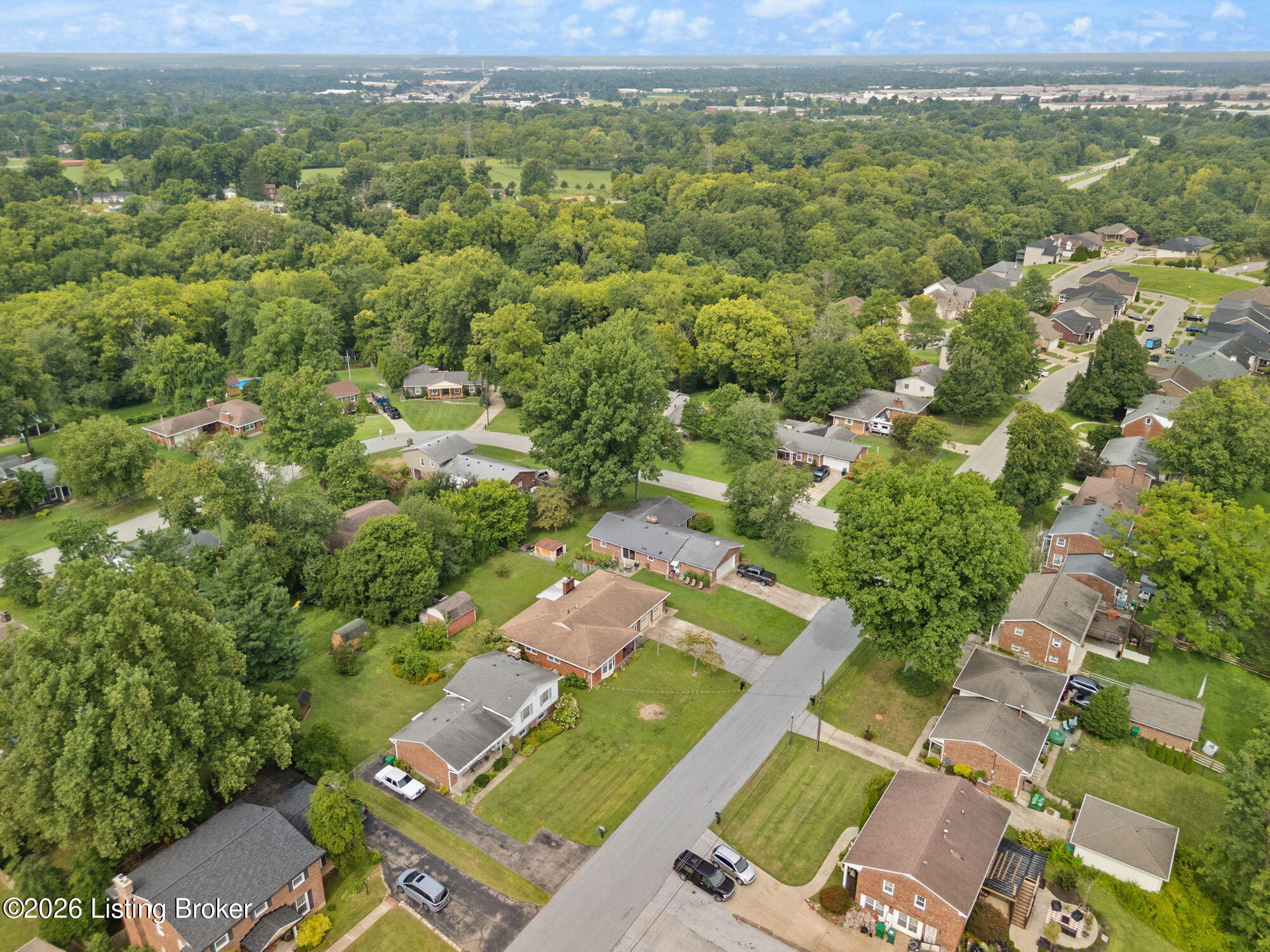 6502 Hollow Tree Road Louisville, KY 40228 - Photo 17 of 63 17-17-6502 Hollow Tree Rd-7