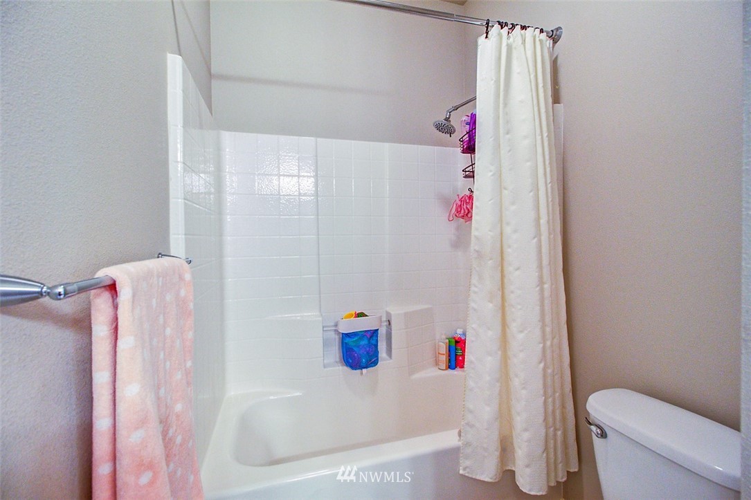 3075 Ridge View Place DuPont, WA 98327 - Photo 19 of 25 Gallery Image 19