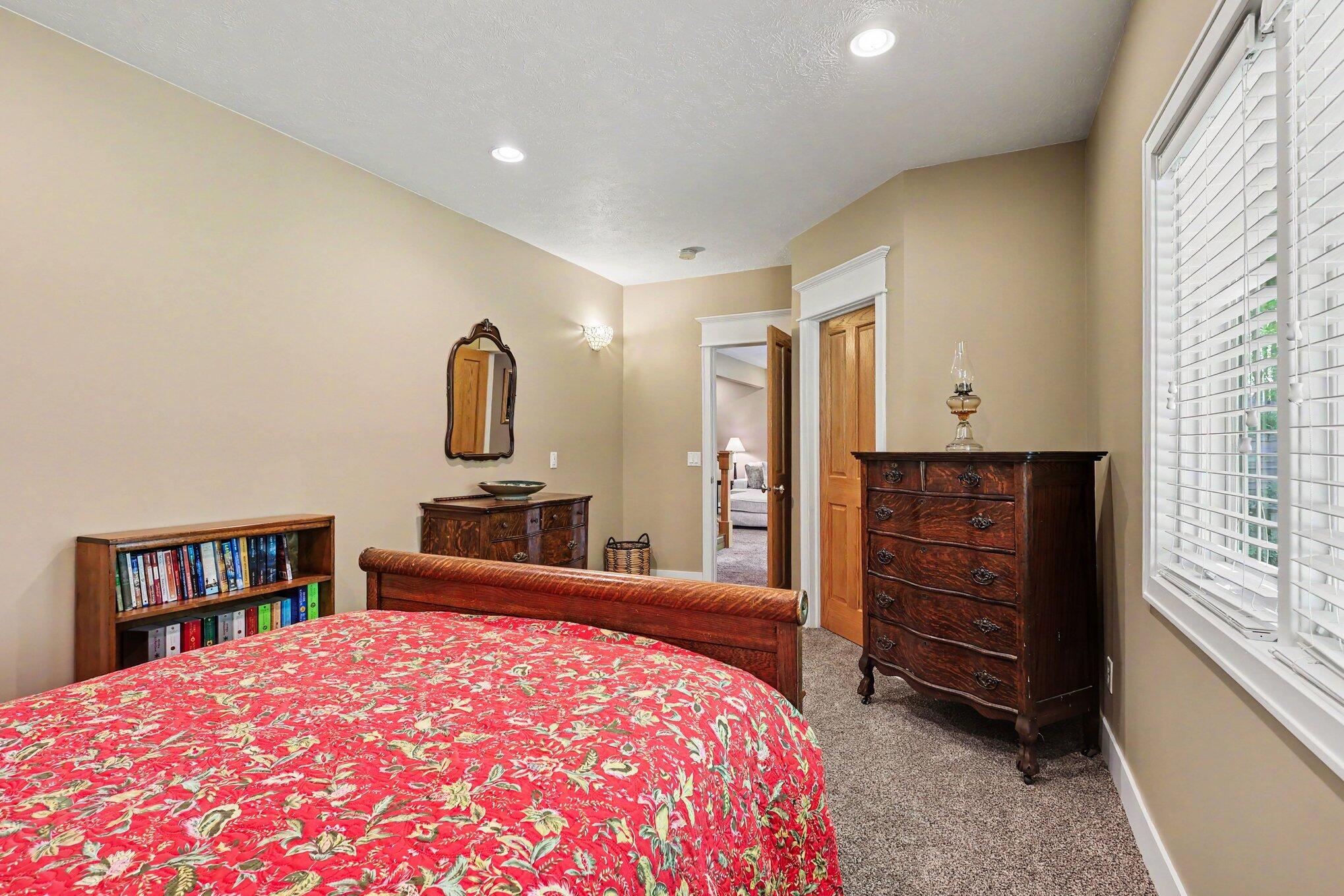 6054 South Moorland Road Ravenna, MI 49451 - Photo 22 of 51 015_file_5664