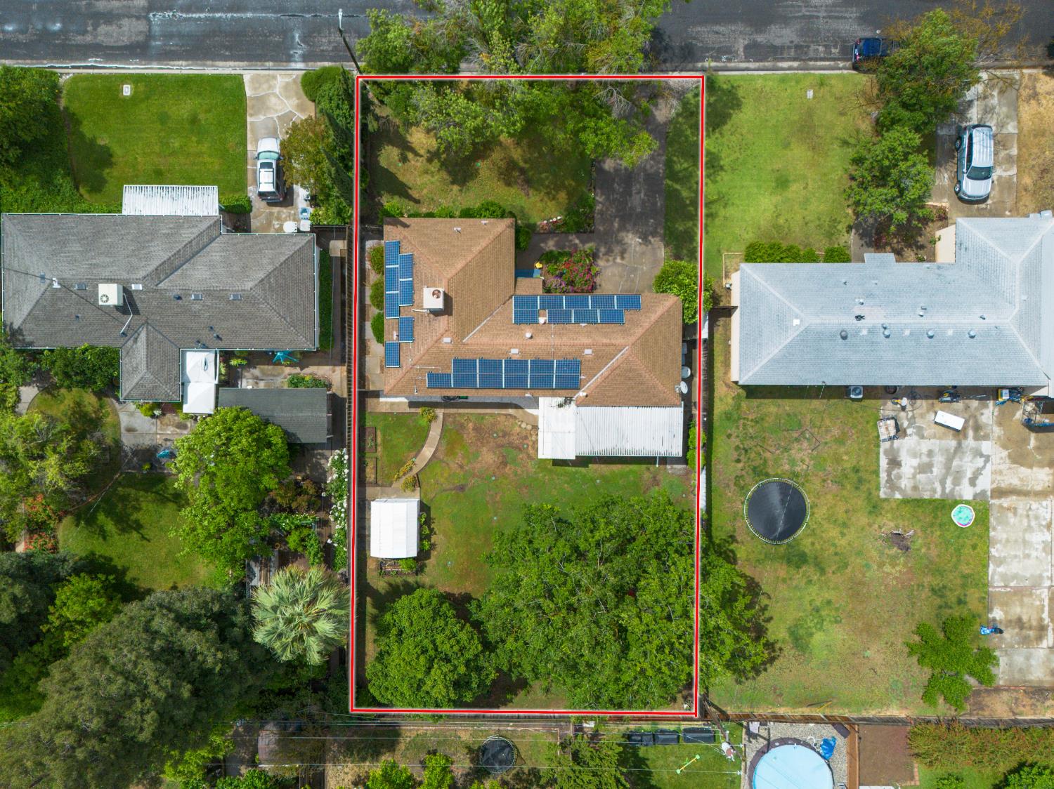 2952 Tahoe Drive Merced, CA 95340 - Photo 6 of 70 aerial view of residential area featuring property boundaries highlighted