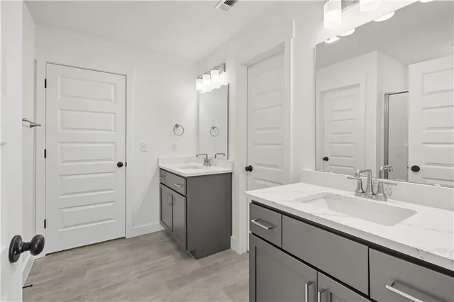 $289,926 | 308 Belgian Blue Boulevard, Carl Junction, MO 64834