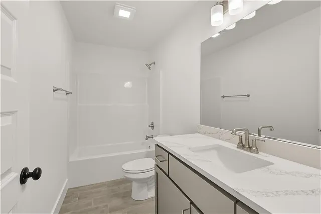 $289,926 | 308 Belgian Blue Boulevard, Carl Junction, MO 64834