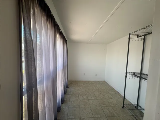 $2,400 | 5817 Portsmouth Drive, Tampa, FL 33615