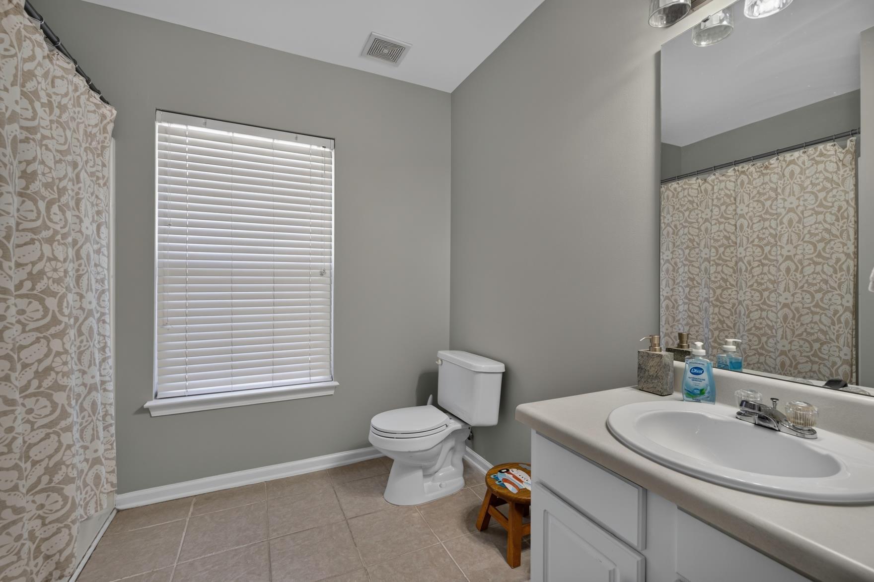 137 Graduate Lane Ladson, SC 29456 - Photo 9 of 26 Guest bathroom