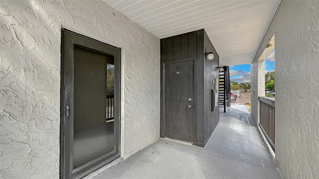 3229 South Beneva Road, Unit 101 Sarasota, FL 34232 - Photo 23 of 36 Gallery Image 23