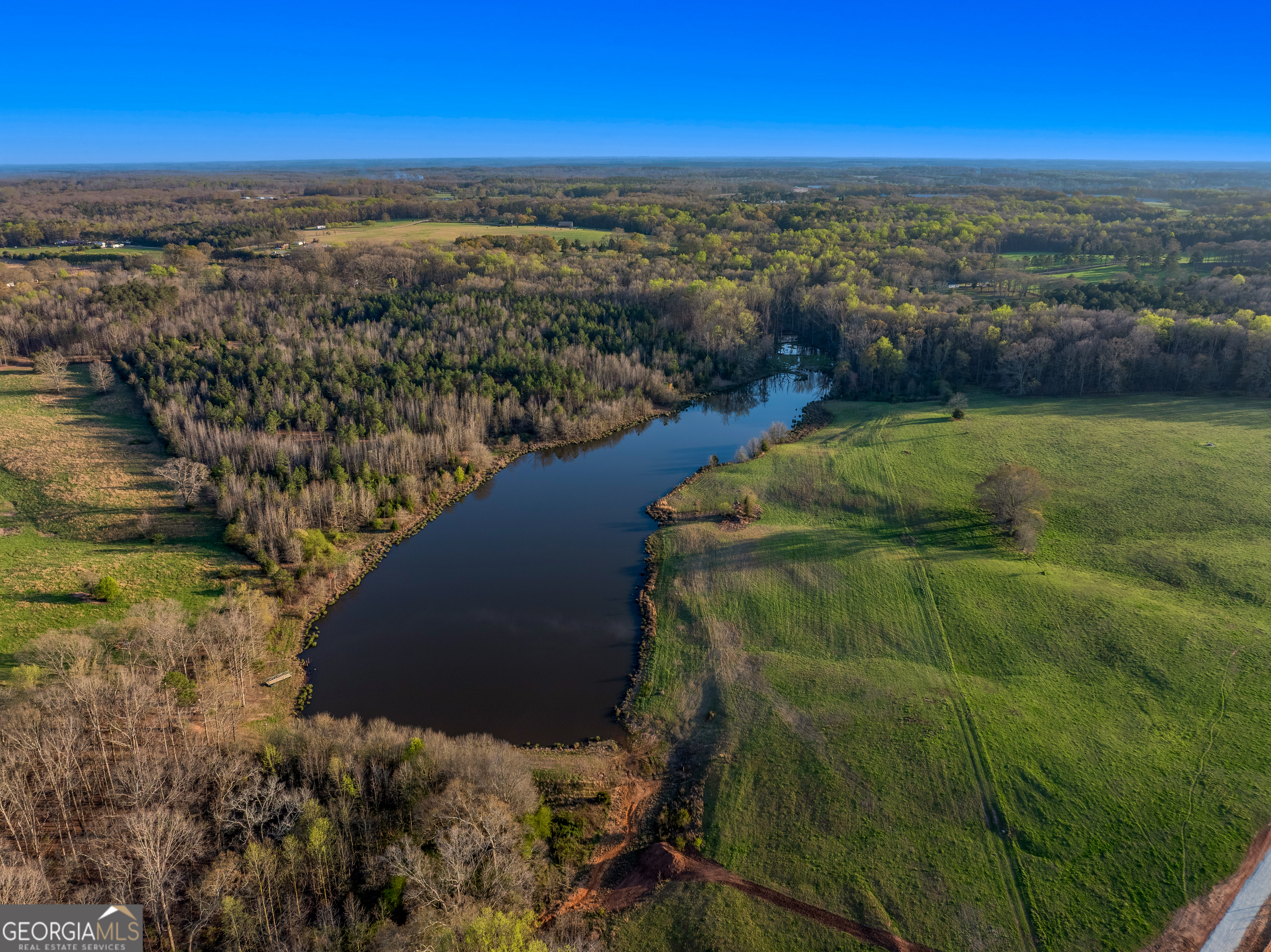 8 Legacy View Hartwell, GA 30643 - Photo 15 of 21 a view of a lake