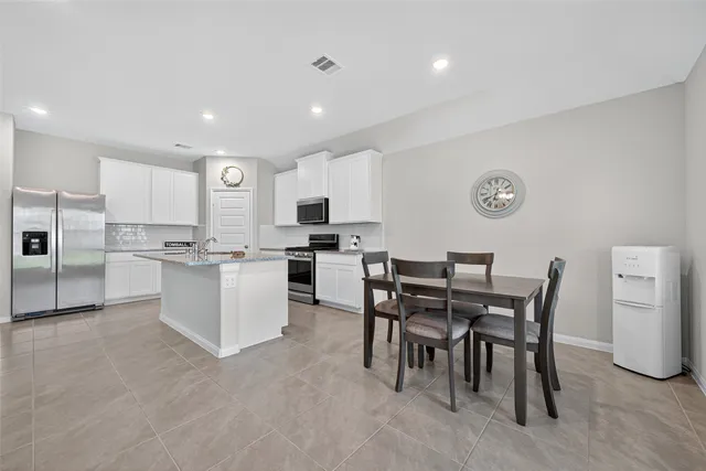 $335,000 | 2322 East Winding Pines Drive, Tomball, TX 77375