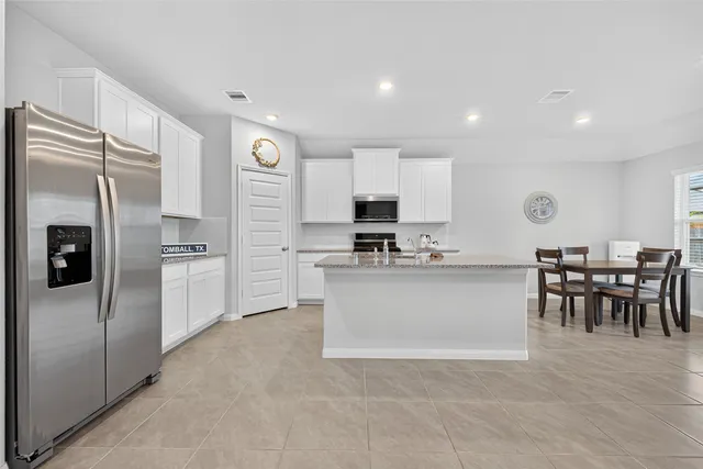 $335,000 | 2322 East Winding Pines Drive, Tomball, TX 77375