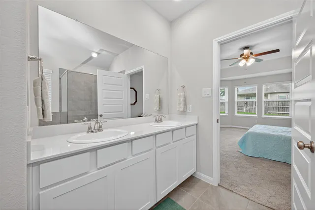 $335,000 | 2322 East Winding Pines Drive, Tomball, TX 77375