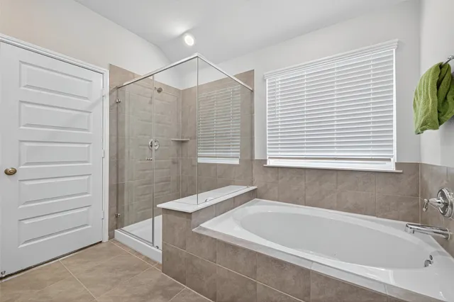 $335,000 | 2322 East Winding Pines Drive, Tomball, TX 77375