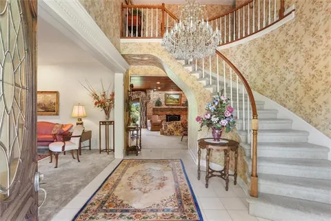 $699,000 | 10 Chateau Latour Drive, Kenner, LA 70065