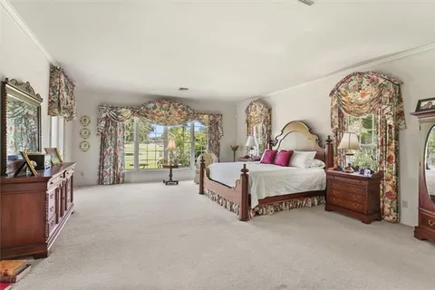 $699,000 | 10 Chateau Latour Drive, Kenner, LA 70065