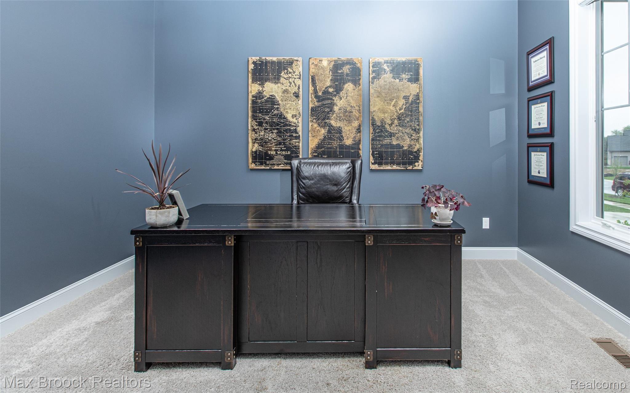 909 Corbin Road Rochester, MI 48307 - Photo 12 of 30 Office.jpg