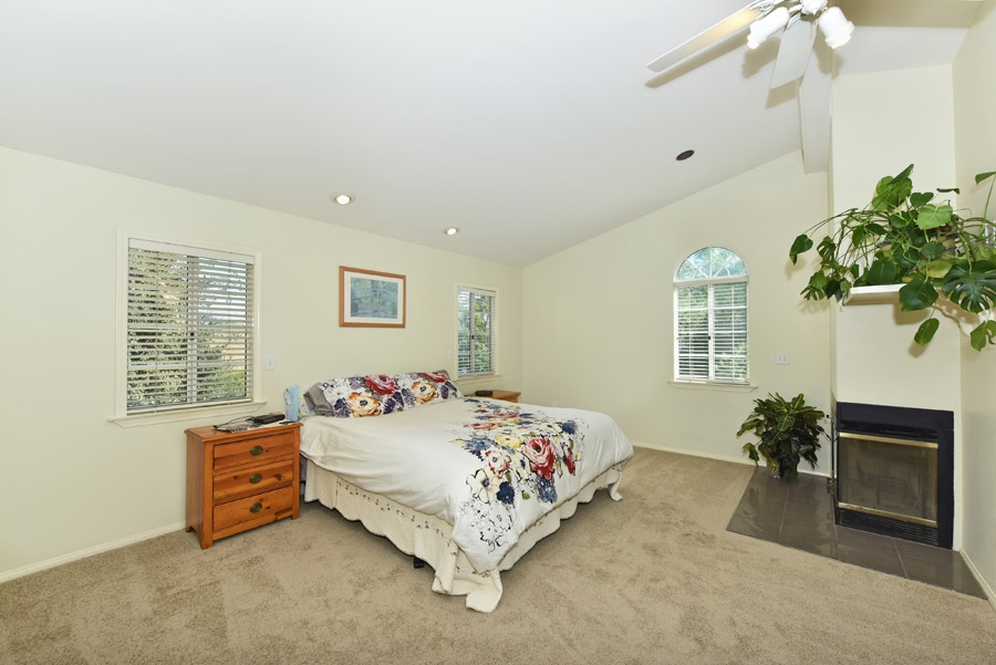 29050 Miller Road Valley Center, CA 92082 - Photo 13 of 25