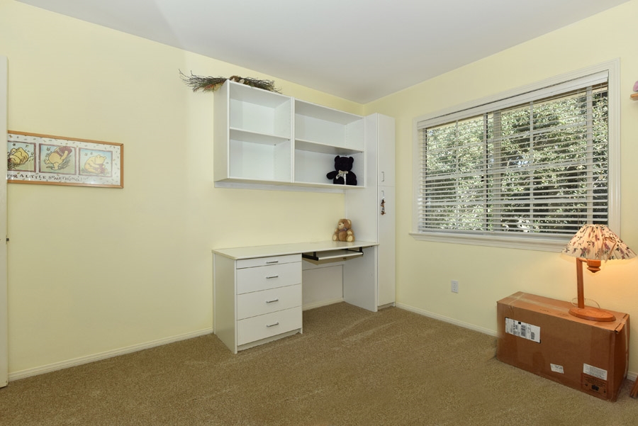 29050 Miller Road Valley Center, CA 92082 - Photo 17 of 25