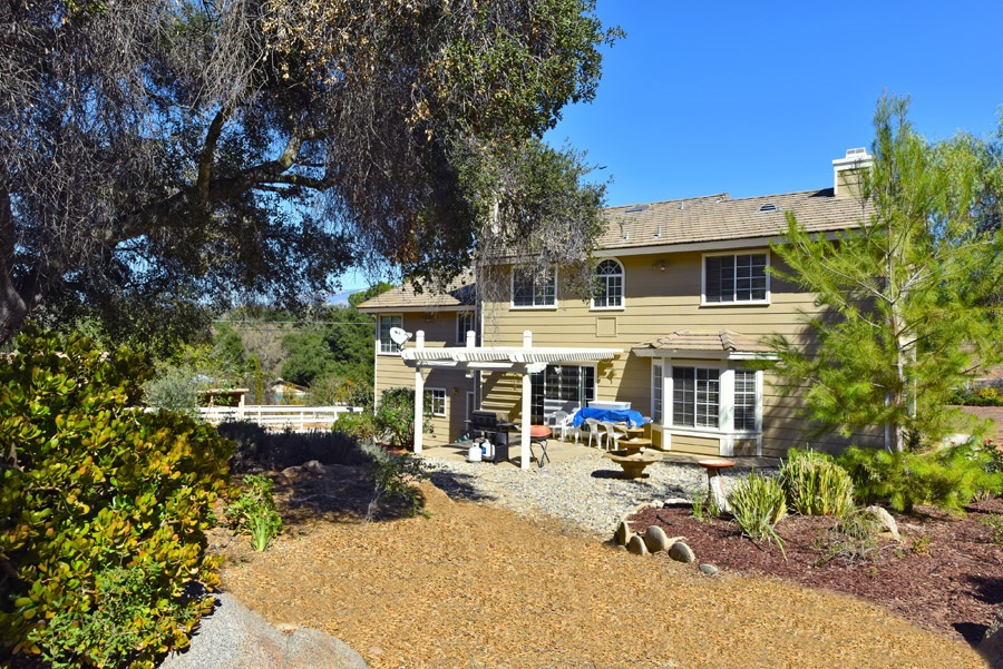 29050 Miller Road Valley Center, CA 92082 - Photo 21 of 25