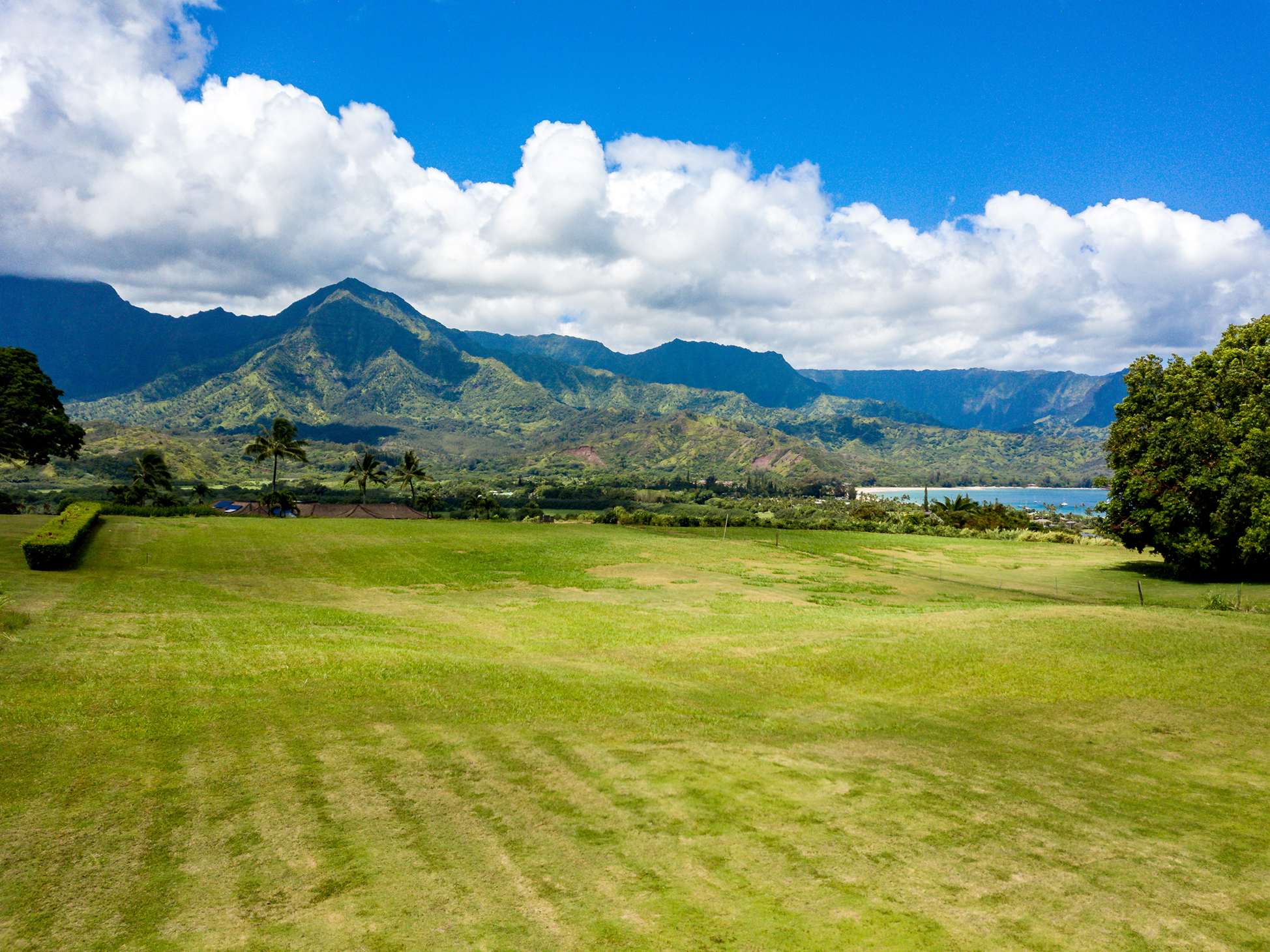 4901 Hanalei Plantation Road Princeville, HI 96722 - Photo 5 of 9 a view of an ocean and a mountain