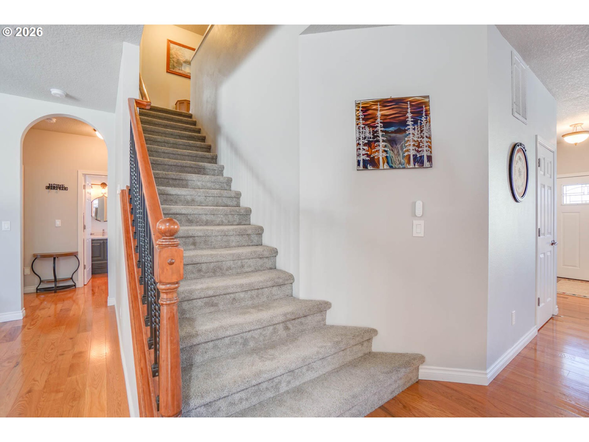 1612 North Heron Drive Ridgefield, WA 98642 - Photo 13 of 33 a view of entryway with wooden floor