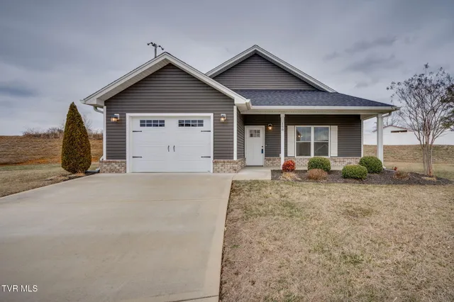$325,000 | 168 Gunners Way, Gray, TN 37615