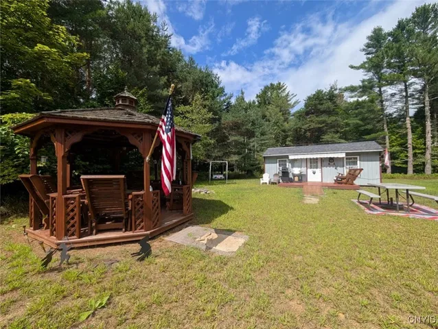 $69,900 | 6 Shaw Road, Edwards, NY 13635