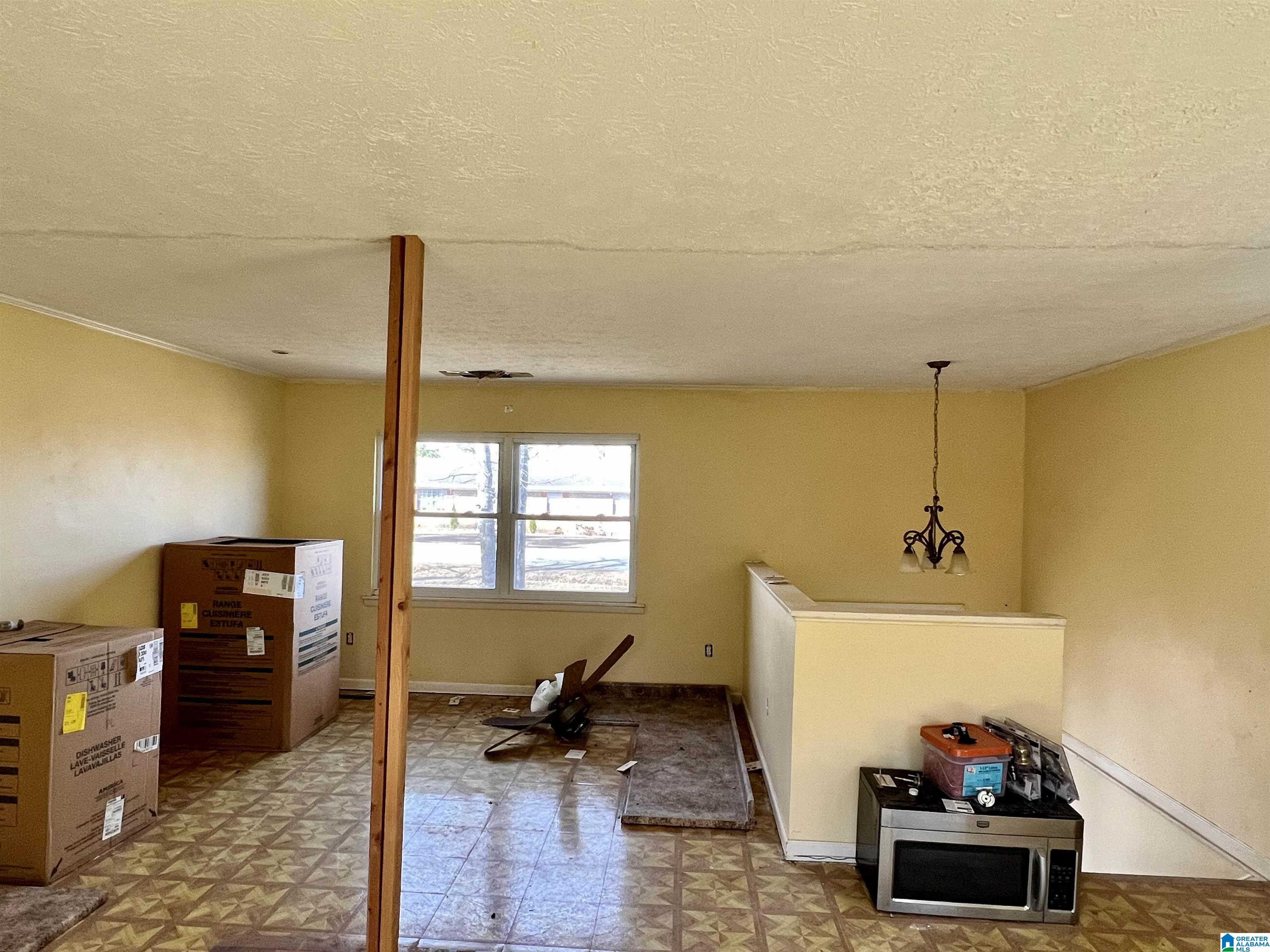 593 Center Point Road Sylacauga, AL 35151 - Photo 19 of 28 Gallery Image 19
