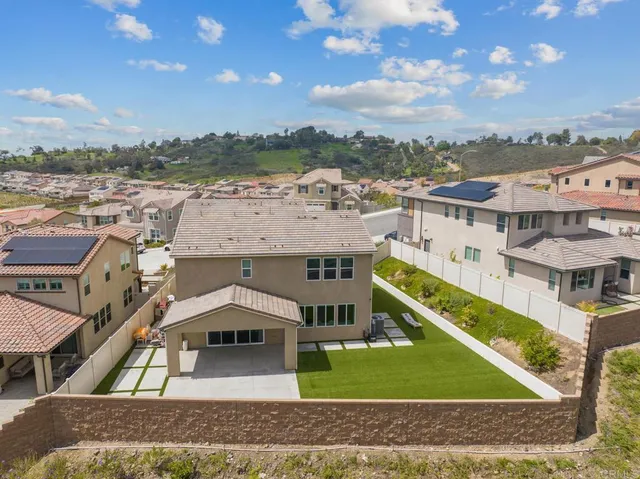 a picture of a city with lots of residential buildings