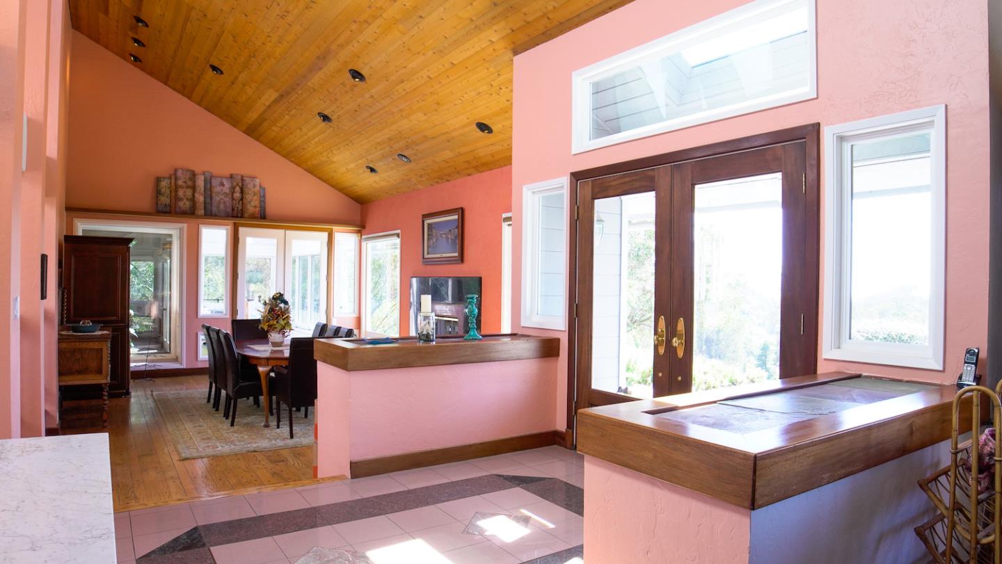150 Amigo Road Soquel, CA 95073 - Photo 7 of 81