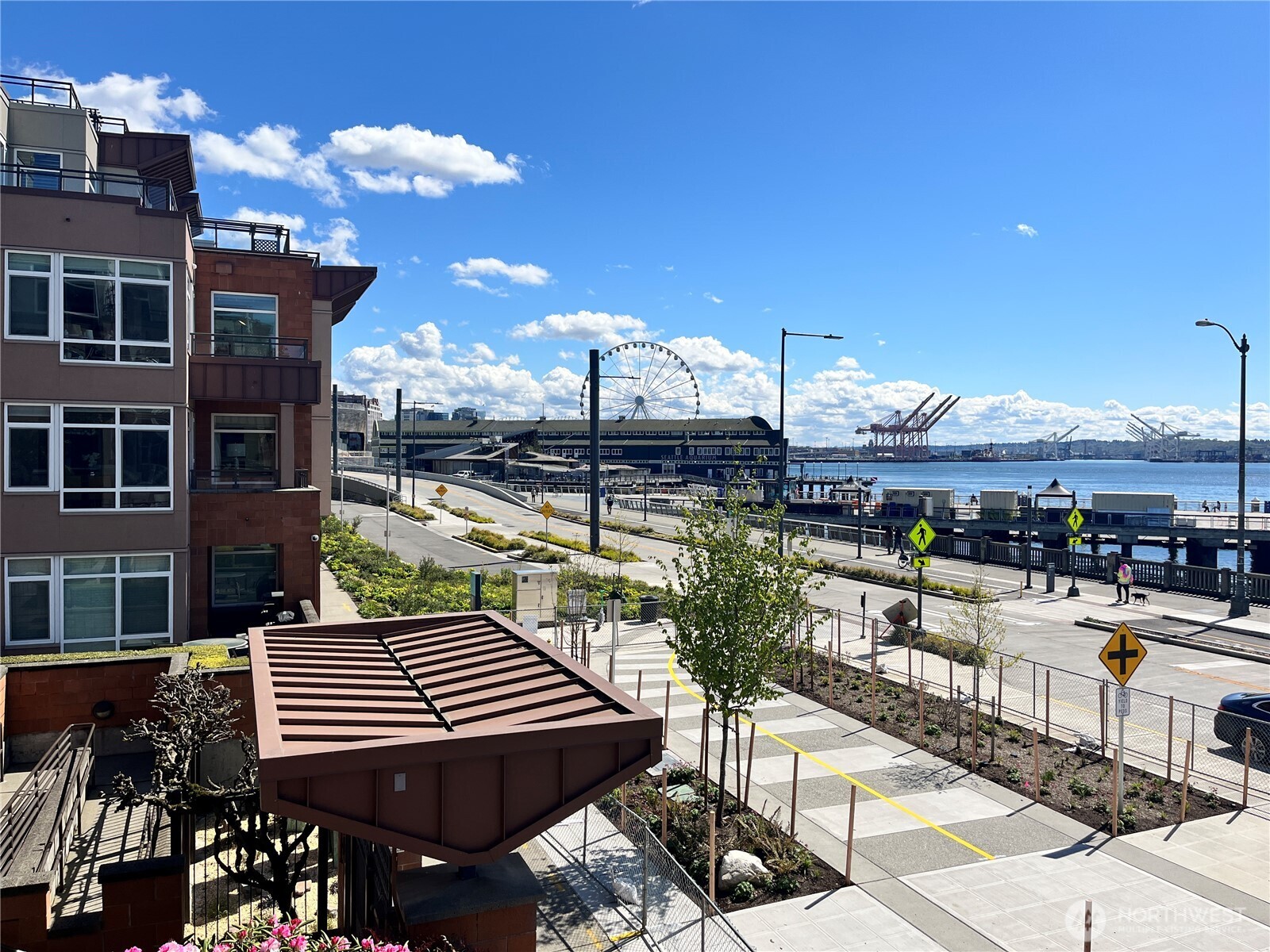 1950 Alaskan Way, Unit 227 Seattle, WA 98101 - Photo 14 of 34