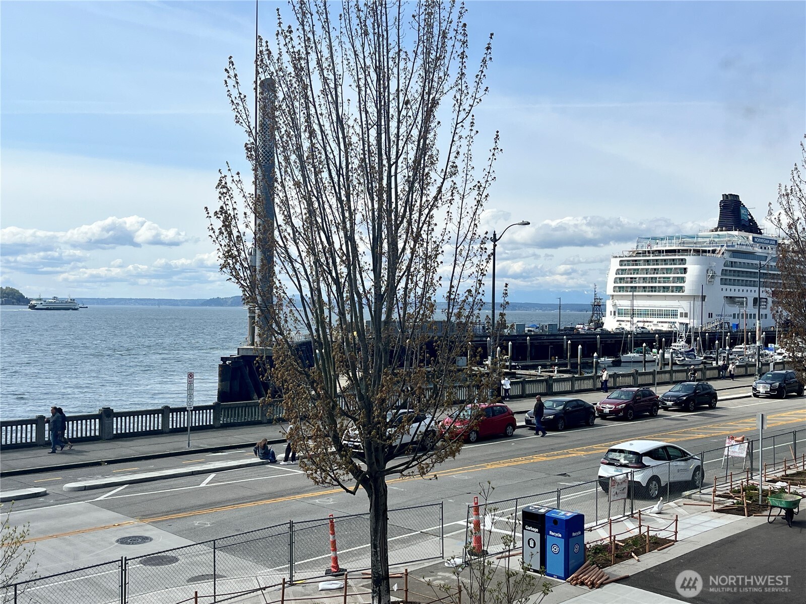 1950 Alaskan Way, Unit 227 Seattle, WA 98101 - Photo 34 of 34