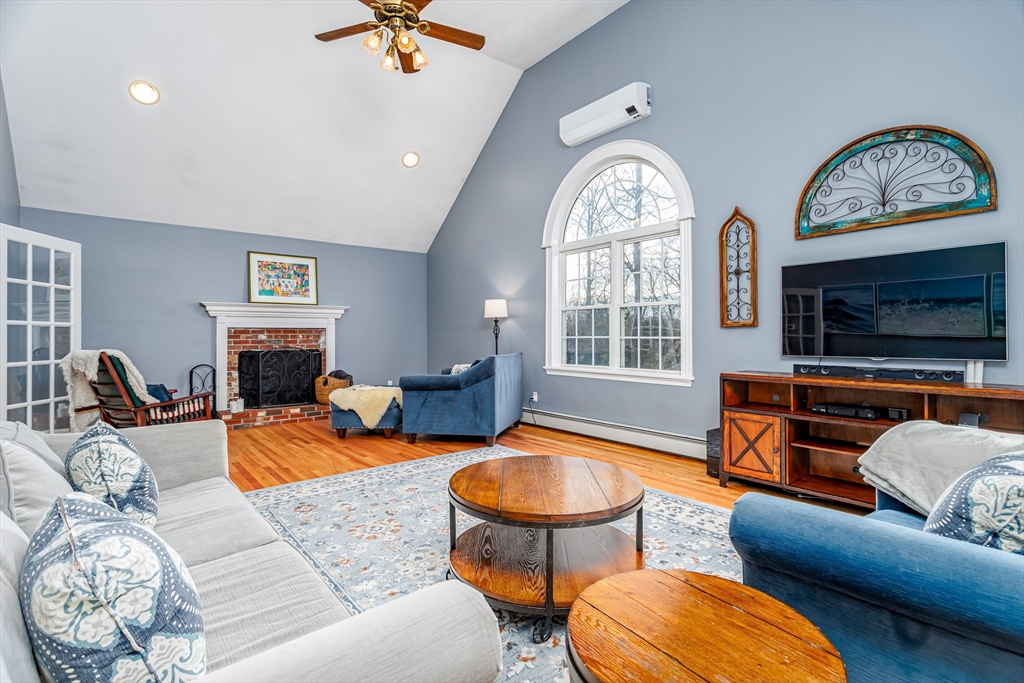 120 Robbs Hill Road Lunenburg, MA 01462 - Photo 11 of 42 Gallery Image 11
