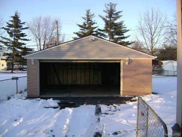 23200 Northline Road Taylor, MI 48180 - Photo 6 of 9 DSC05413