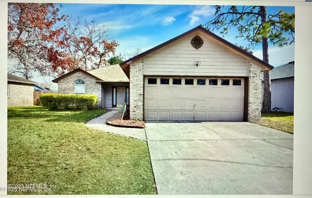 $2,250 | 3317 Cancun Drive East, Jacksonville, FL 32225